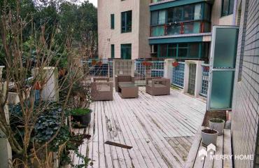 Oriental Manhattan 2br apartment with garden in xujiahui